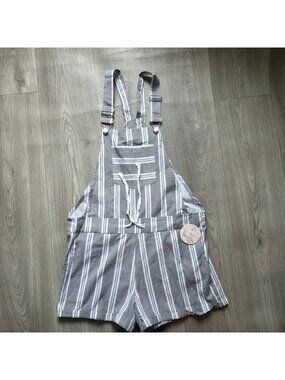 Striped Gray & White Shortalls Overalls Front Pocket - Jolie & Joy Large NWT
